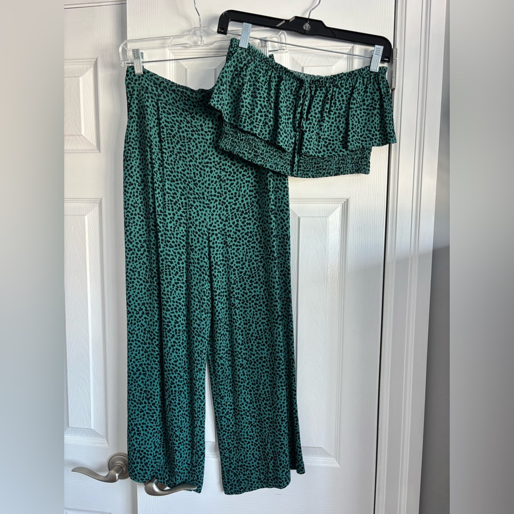 MINKPINK Teal Leopard Print Wide Leg Pants size small top medium